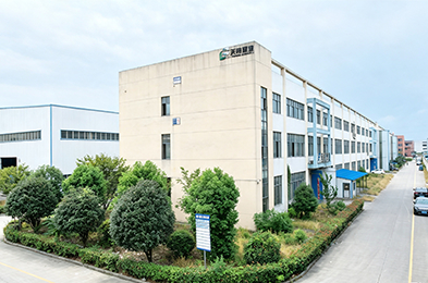 Компания UCLEN PLASTIC успешно прошла ежегодный аудит ISO. Повышение стандартов производства и управления.